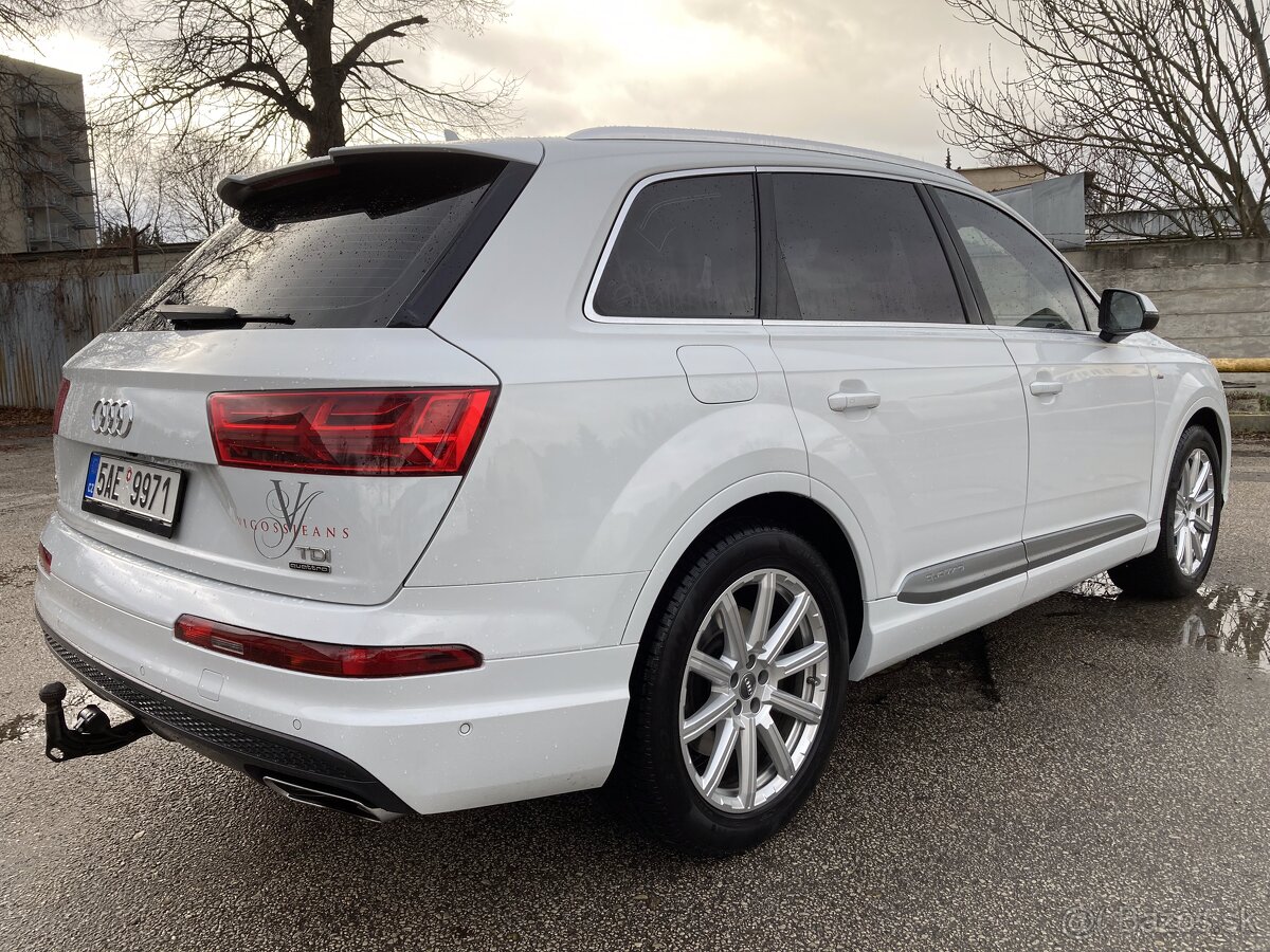 AUDI Q7 3.0 TDi matrix servis AUDI - 3