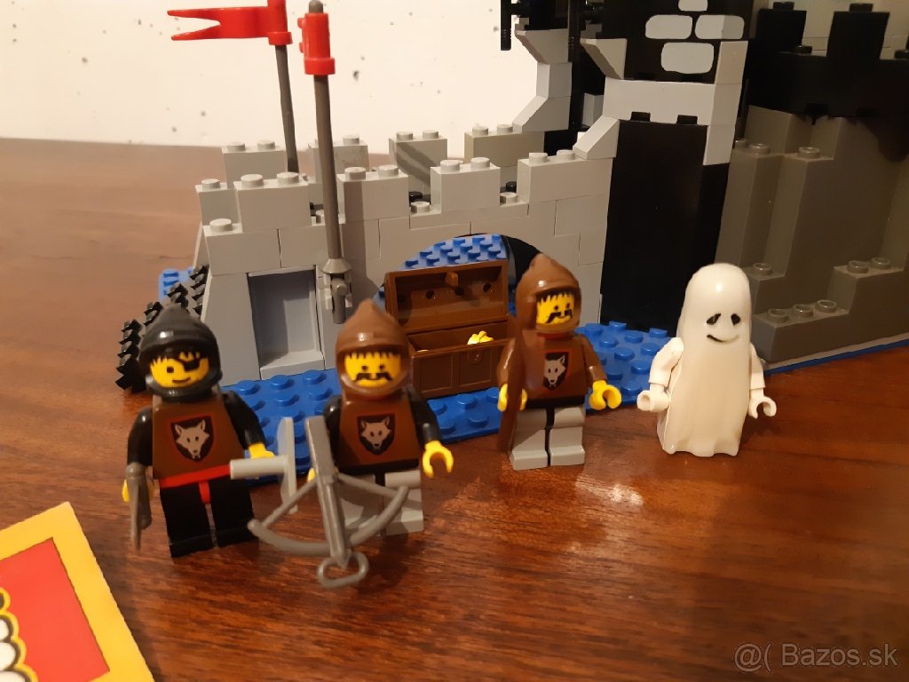 Lego Castle Wolfpack - 6075 & 6038 - 3