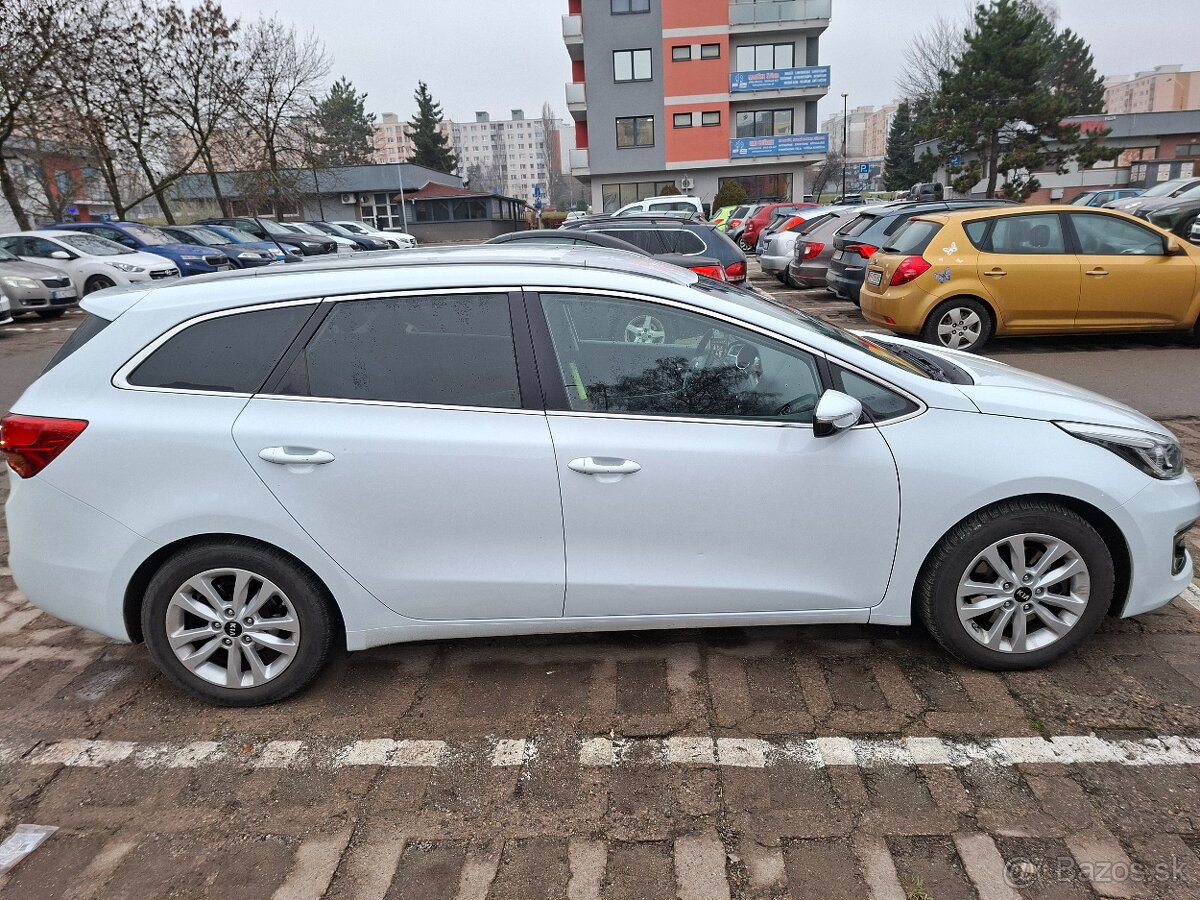 KIA CEED SW r.v.2016 - 3