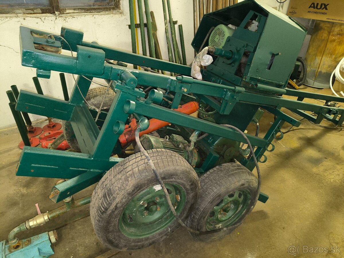 Vrtná súprava na vŕtanie studní - 3