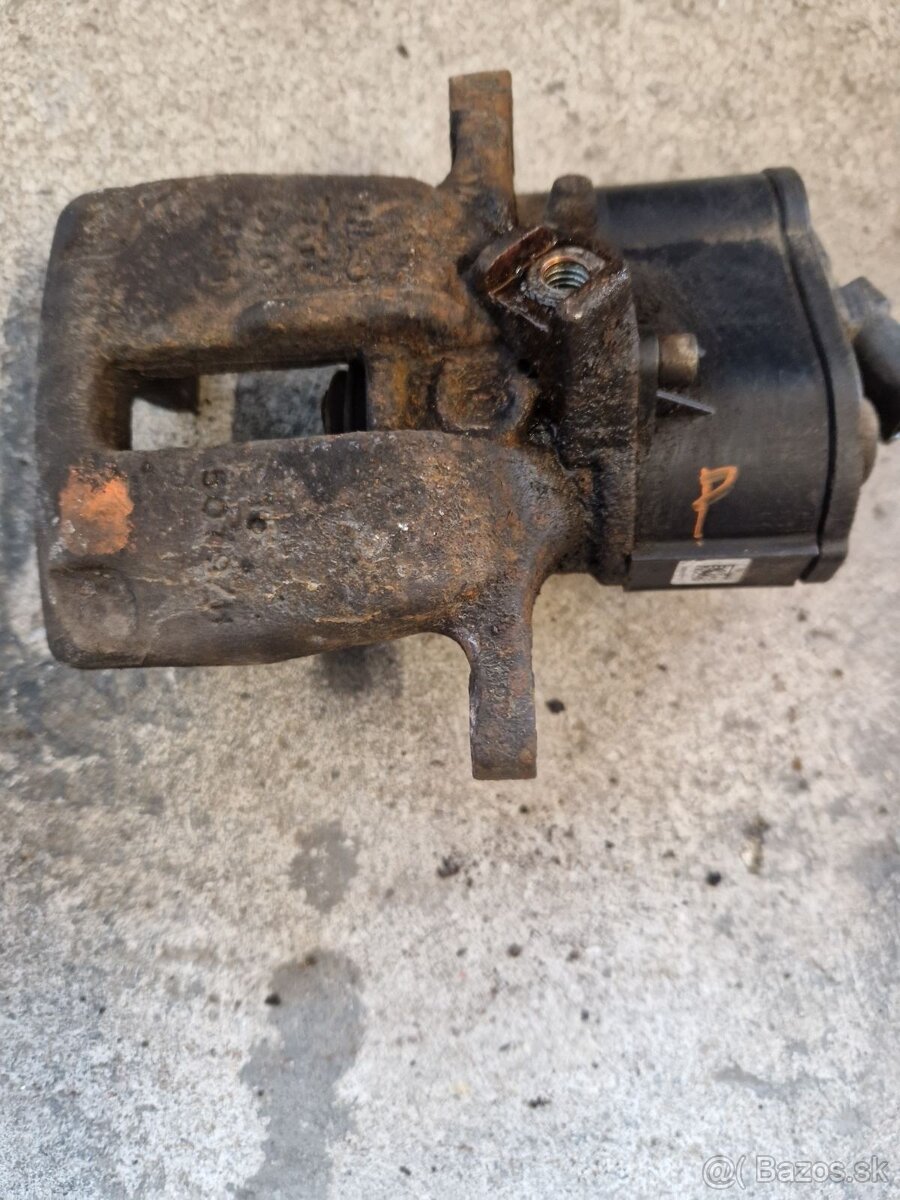 Zadné brzdy VW Tiguan 5N - 3