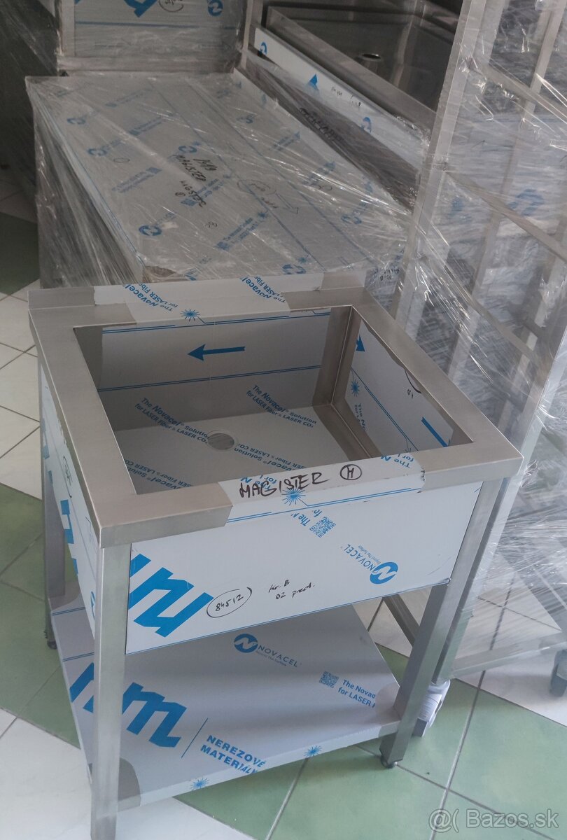 Umývacie gastro stoly, drezy a dvojdrezy s policou - 3