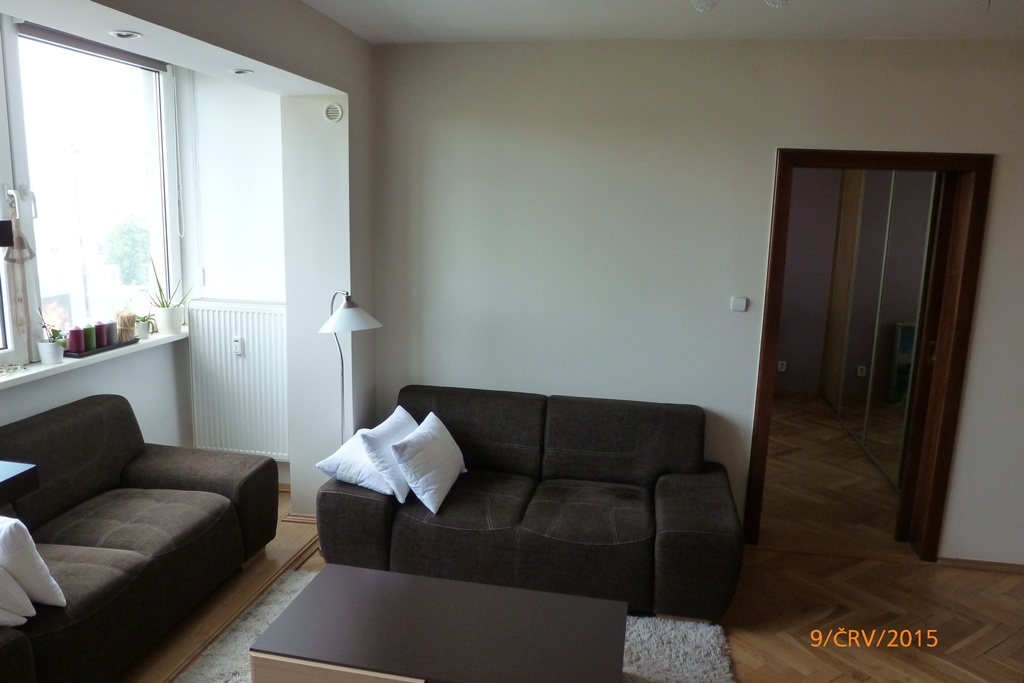 Obývacia izba - komplet zostava nábytok zachovalý - 3