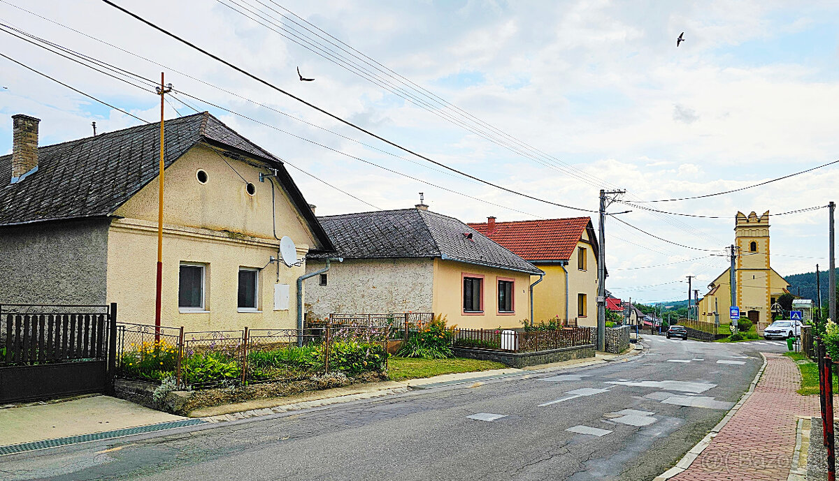 Rodinný dom v obci Chmiňany, s veľkou záhradou na predaj - 3