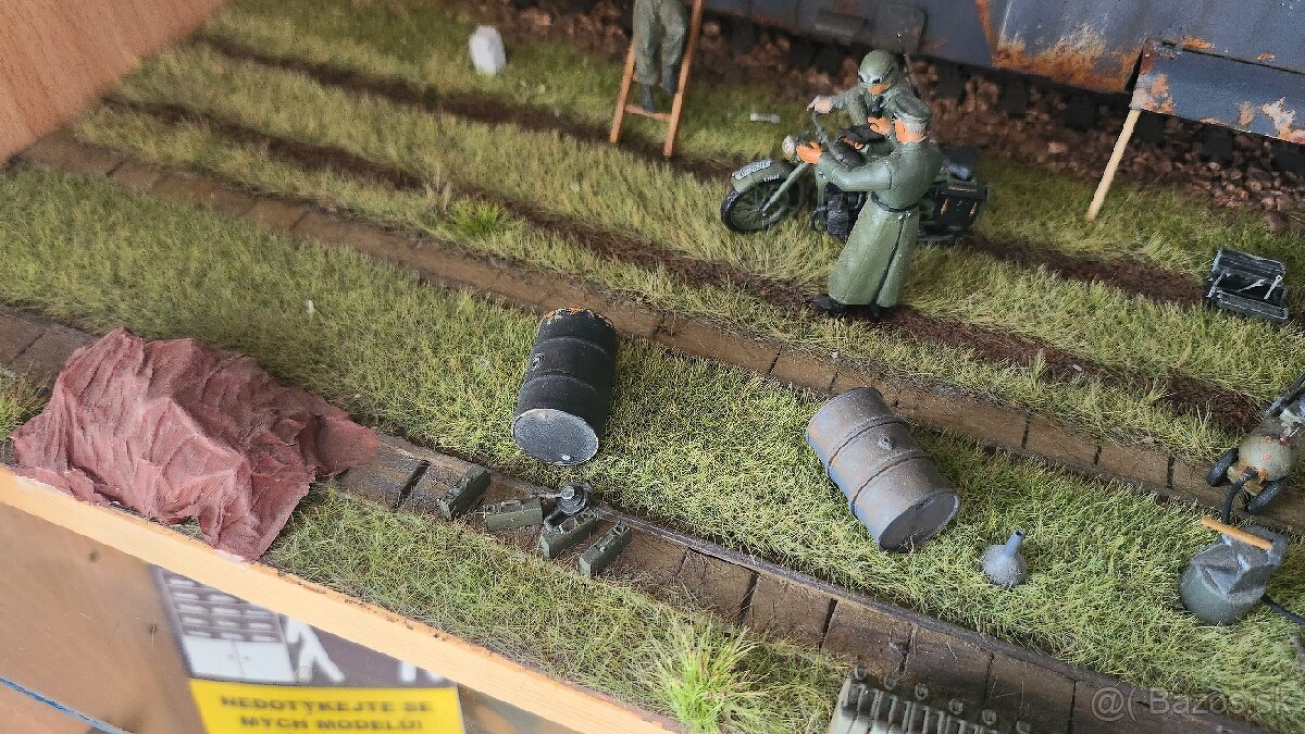 Dioráma obrneného vlaku Panzertriebwagen Nr.16 v mierke 1/35 - 3