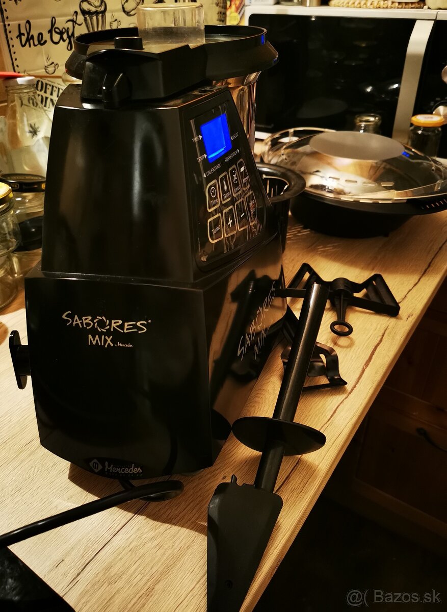 NOVÝ MULTIFUNKČNÝ ROBOT - 3