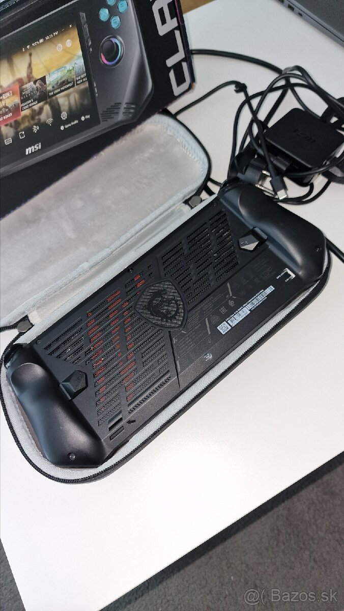 Msi claw ultra 7 herna handheld konzola - 3