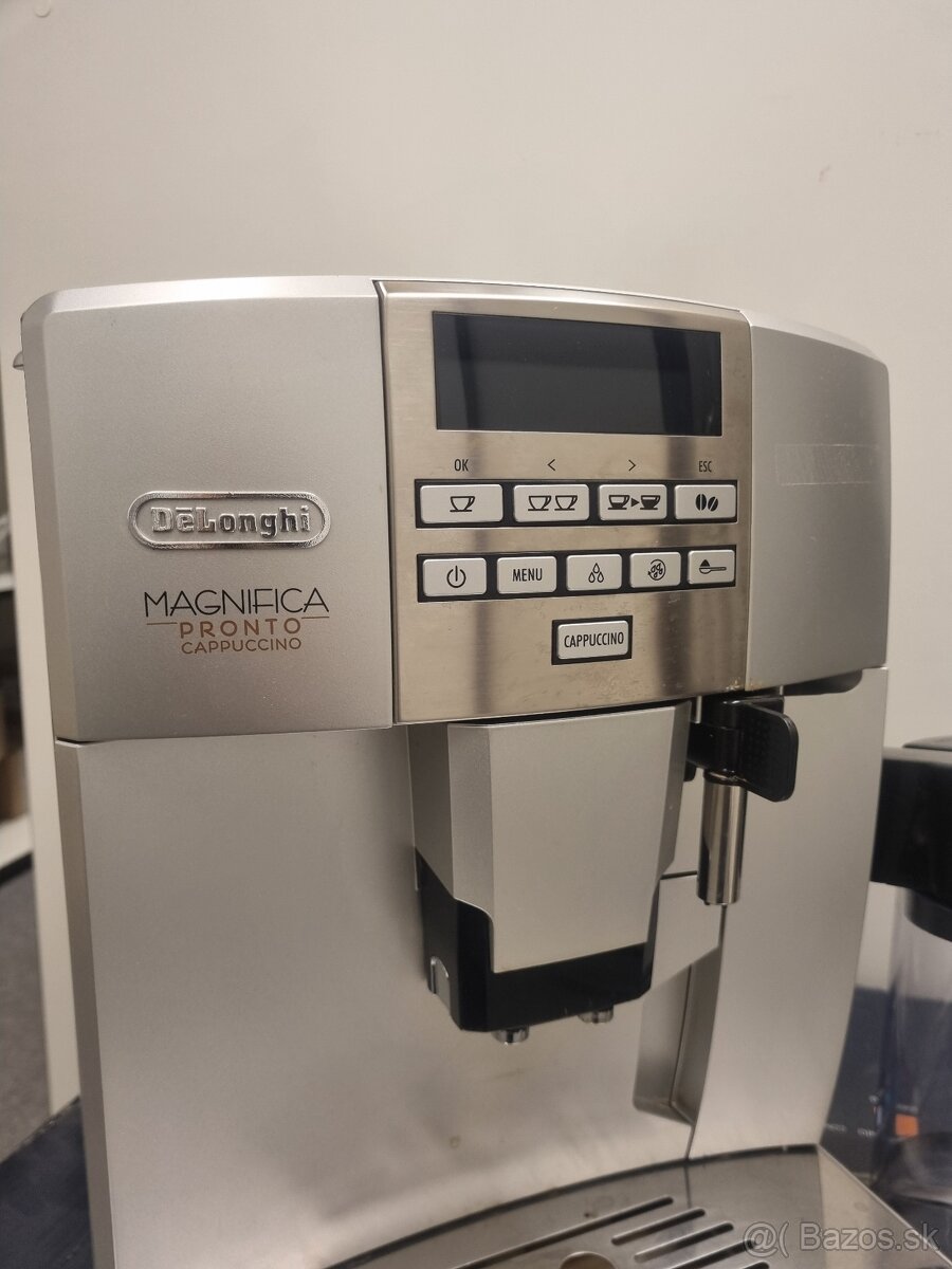 DeLonghi MAGNIFICA kávovar - 3