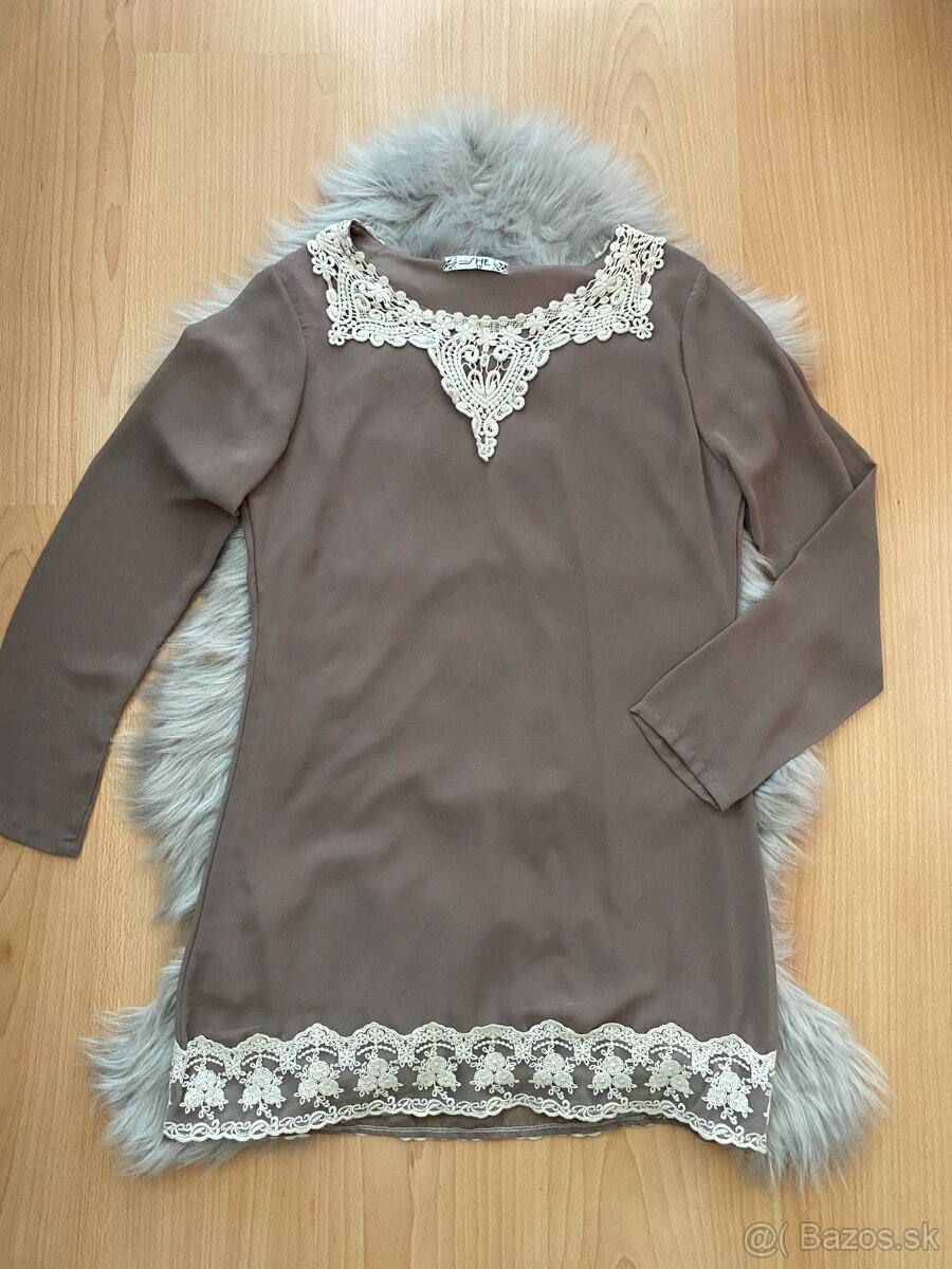 Dámska blúzka s čipkou - 3