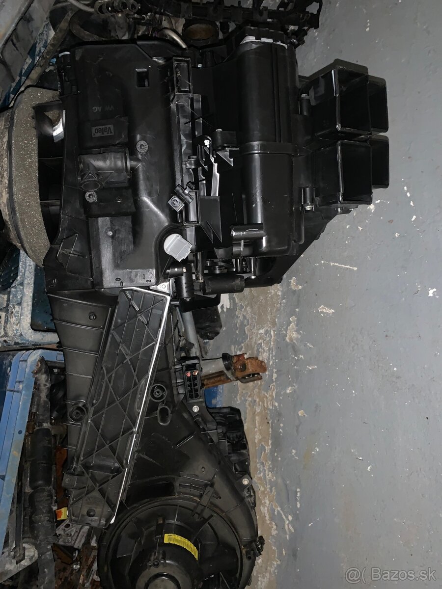 Nahradne diely vw touran - 3