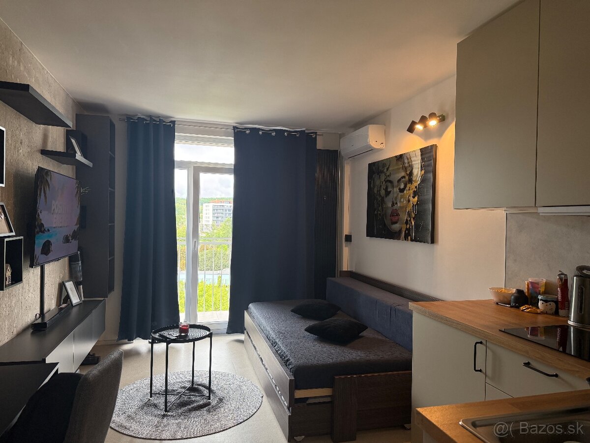Na prenájom apartmán pri novej nemocnici - Voľný ihned - Widok 3