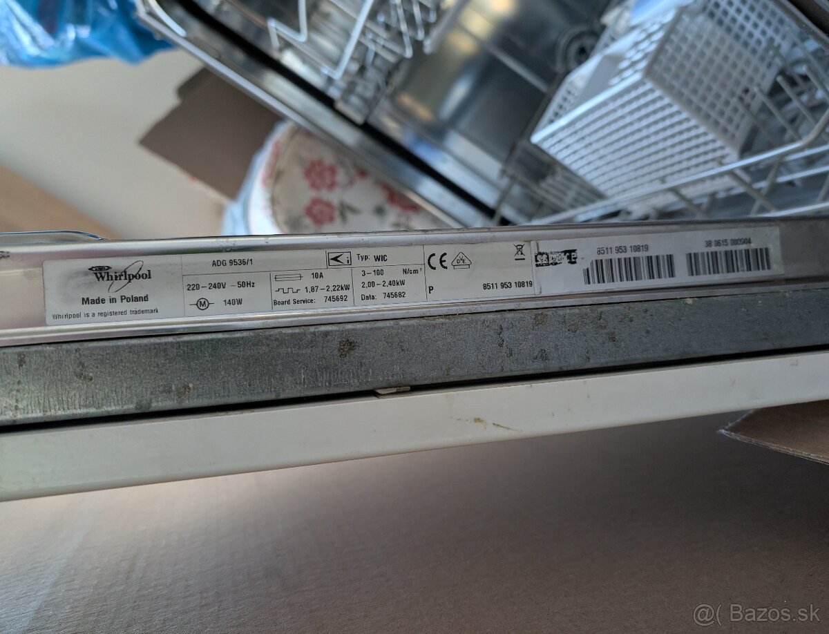 Umývačka riadu Whirlpool - 3