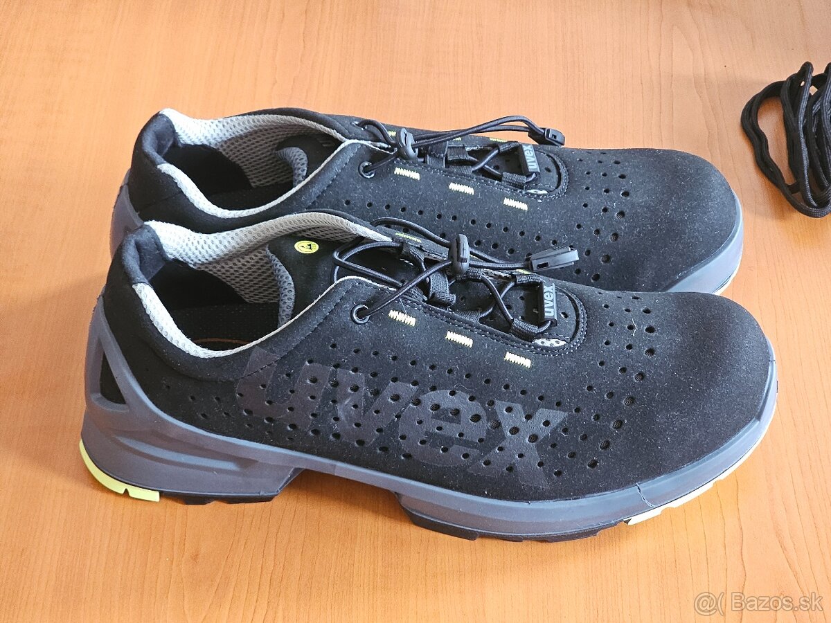 Pracovná obuv UVEX S1 47 - 3