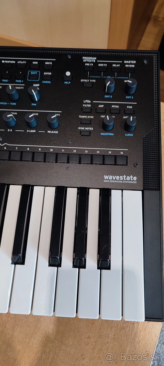 Predám Korg wavestate - 3