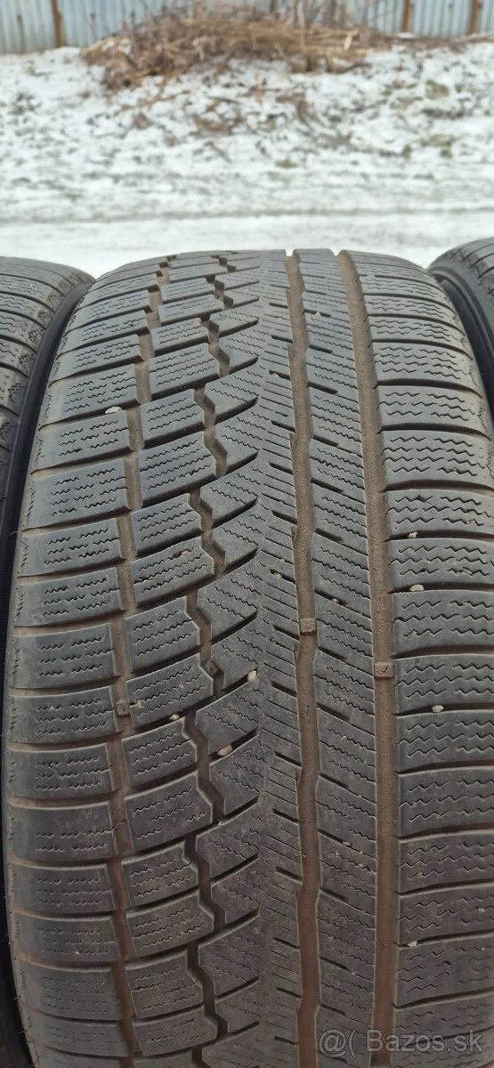 Sada zimnych gum 245/40R19 - 3