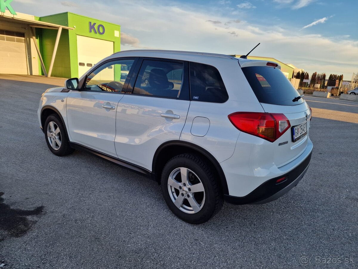 Suzuki Vitara 1.6 VVT Premium 2WD - 3