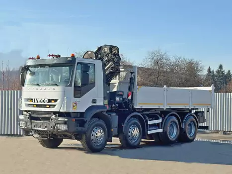 IVECO TRAKKER Sklápač + HDS + PILOT 8x4 TOP STAV - 3