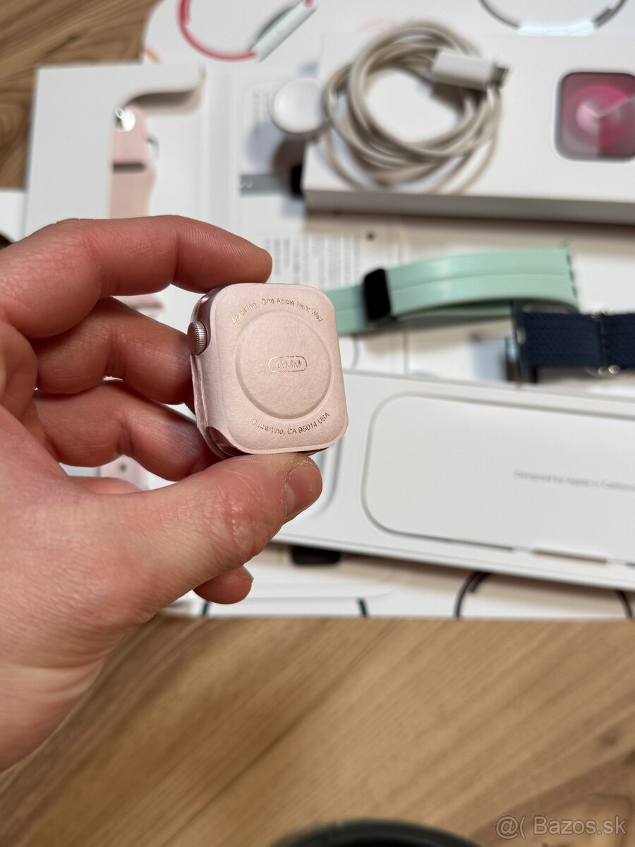 Apple Watch 9 41mm - 3