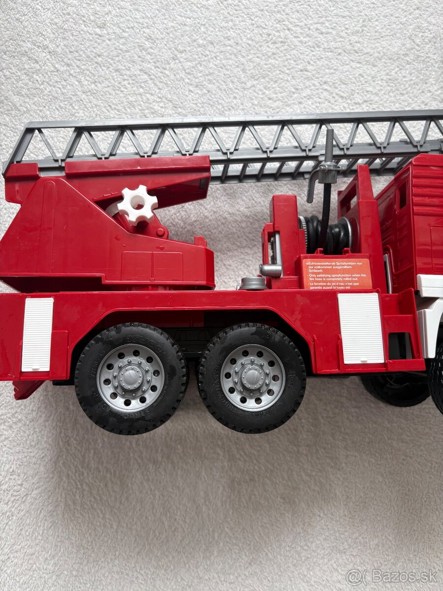 Velke hasicske auto Bruder - 3
