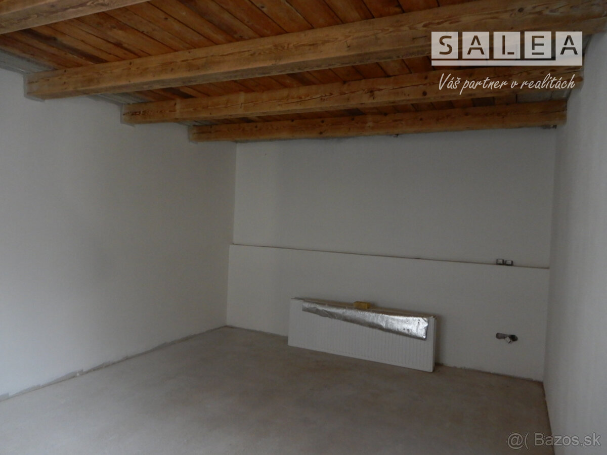 Pekný rodinný dom, 300 m2, kompletná rekonštrukcia, Hronské - 3