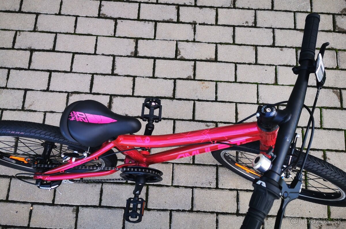 Na predaj ružový dievčenský bicykel AMULET 20 - 3