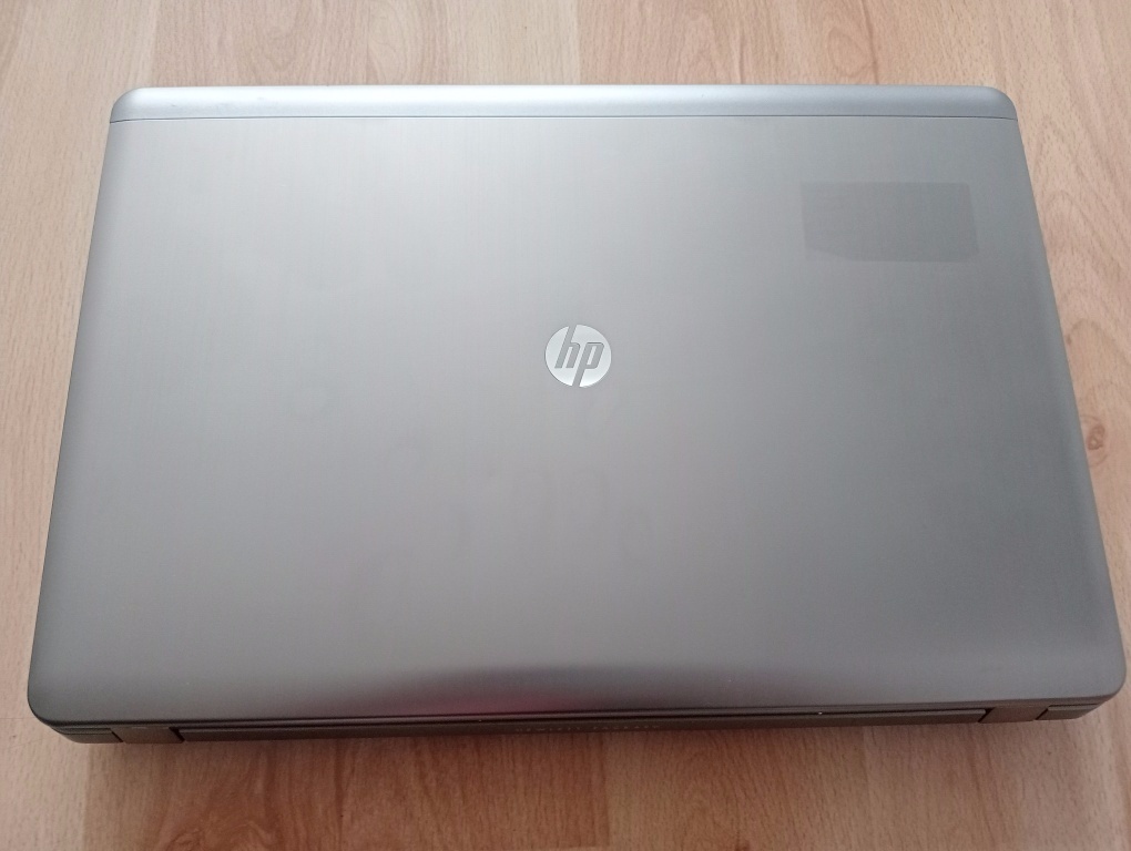 predám ntb HP probook / Intel core i5 / 8gb ram / ssd disk - 3