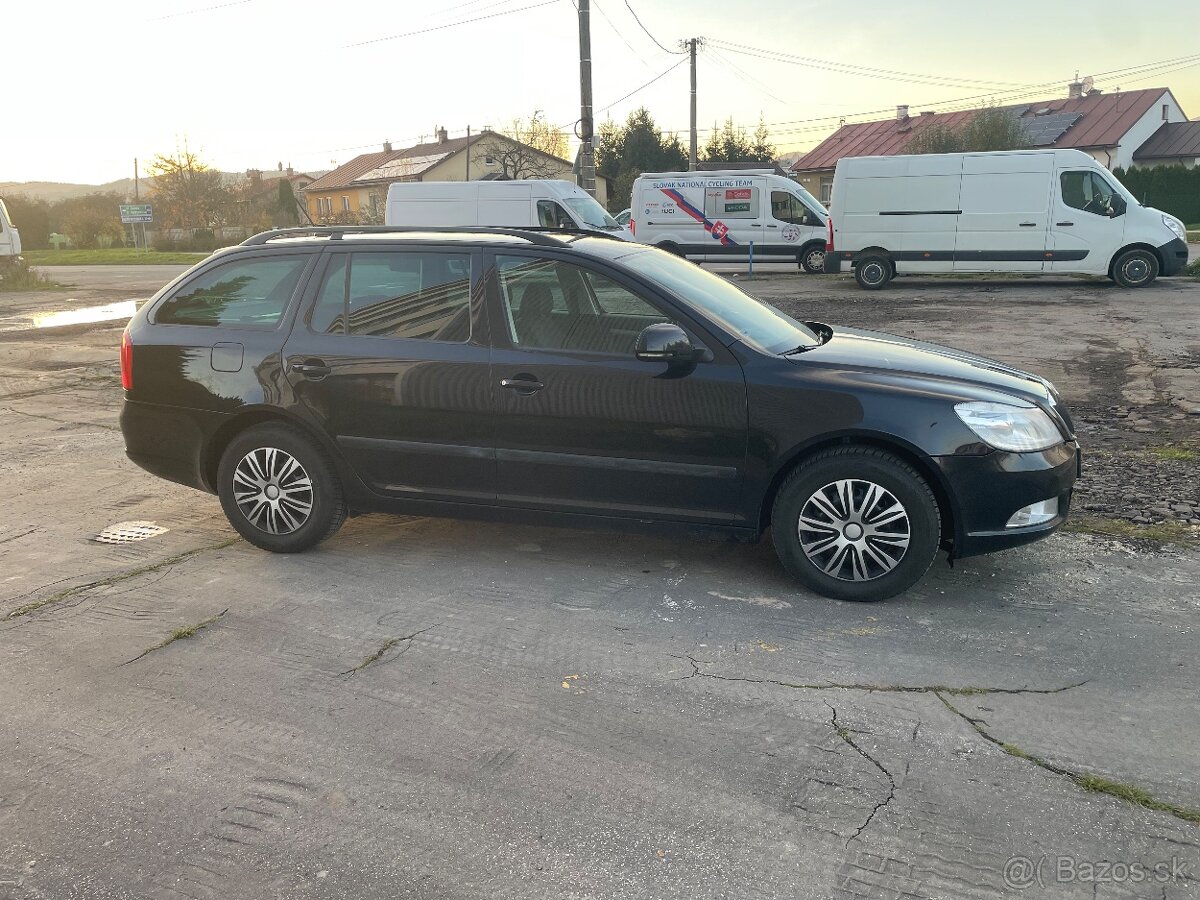 Skoda octavia combi 2012 - 3