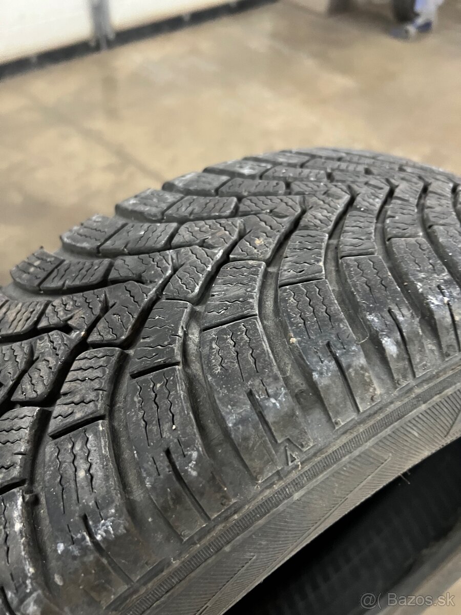 Falken Eurowinter HS01 185/65R15 88T zimné - 3