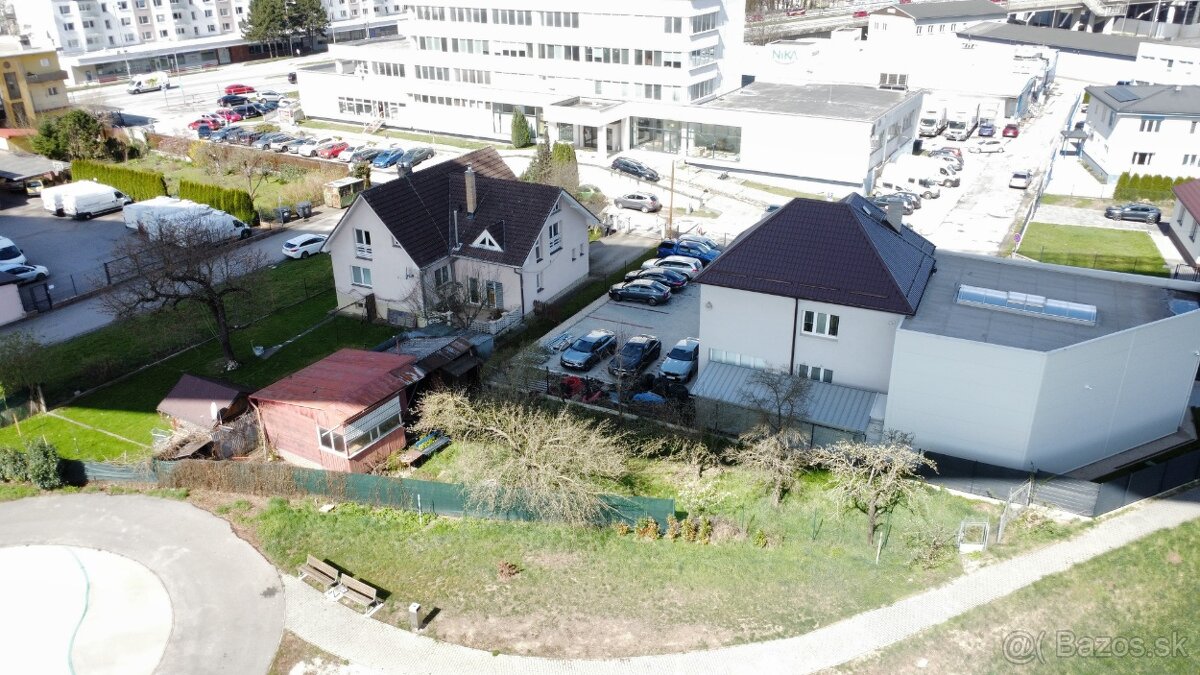 Pozemok v centre mesta PB na PREDAJ - 3