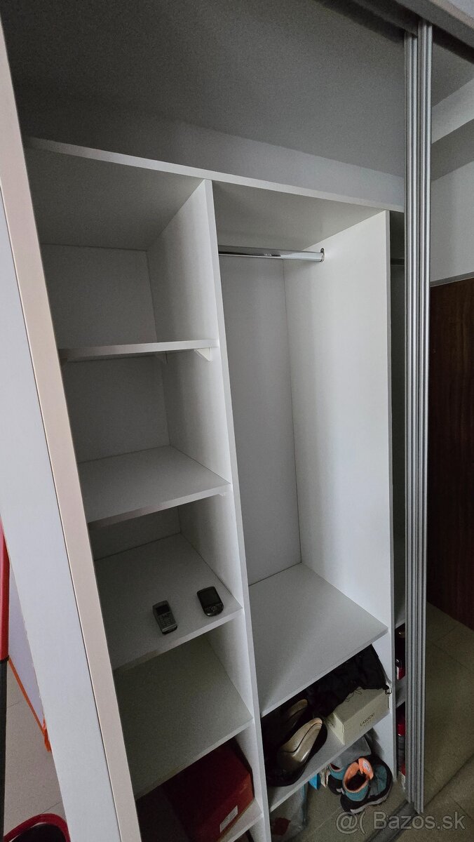 Vstavana skrina - 3