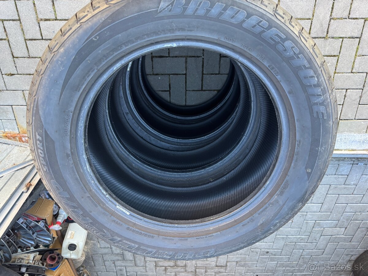 255/55R19 Bridgedtone - 3