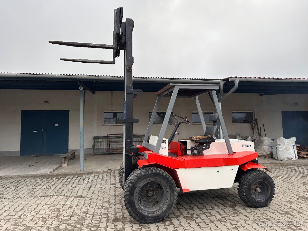 Terenna desta vysokozdvizny vozik - 3