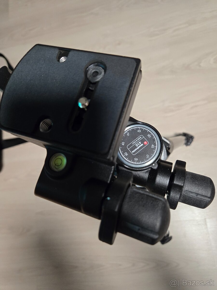 Manfrotto 055XPROB+Manfrotto 410 junior - 3