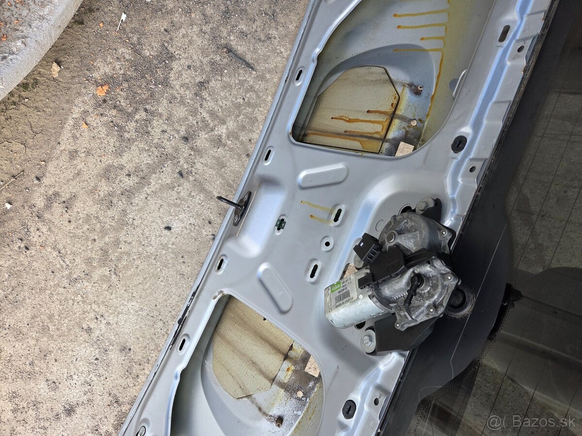 Zadne dvere na MINI cooper - 3