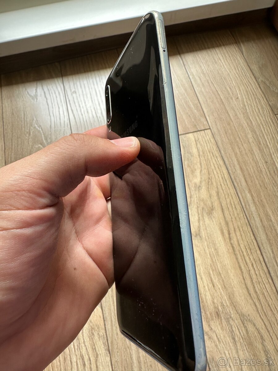 Samsung A70 - 3