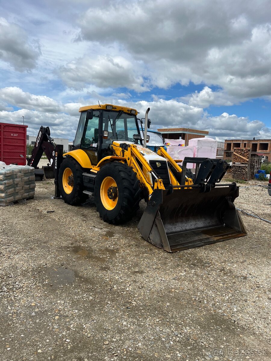 JCB 4CX - 3
