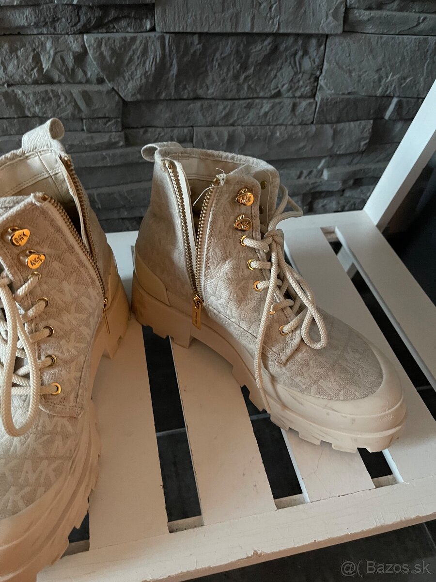 Michael Kors v.37 - 3