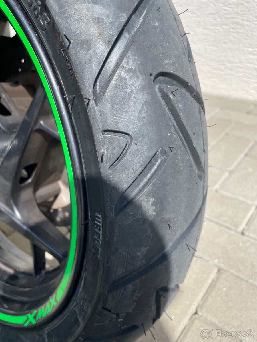 Yamaha x max - 3
