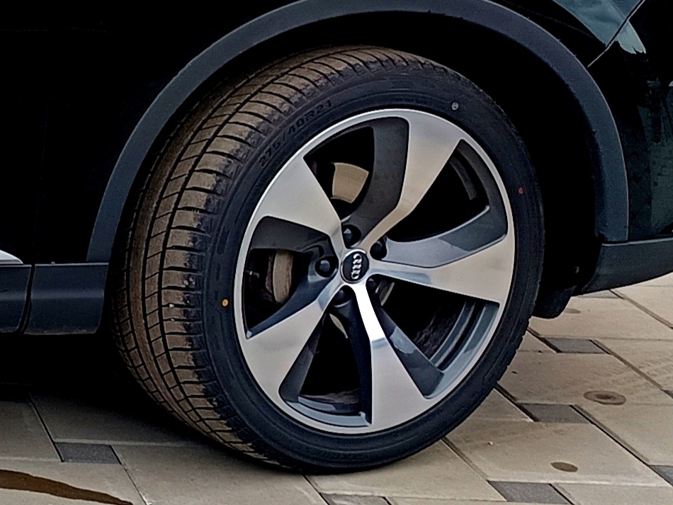Audi Q7 Quatro ,3,0 ,200 kw 2016 - 3