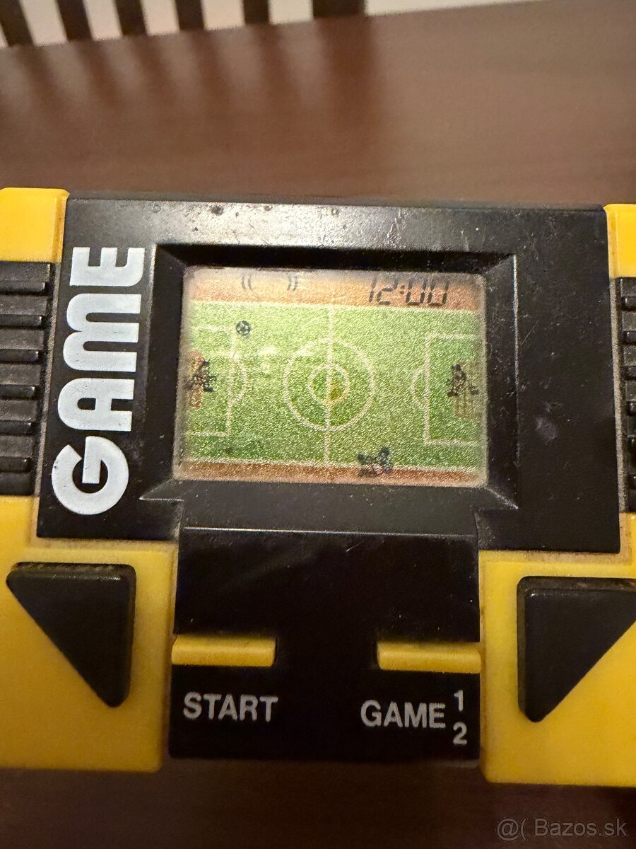 Stare digitálne hry Futbal / Formula - 3