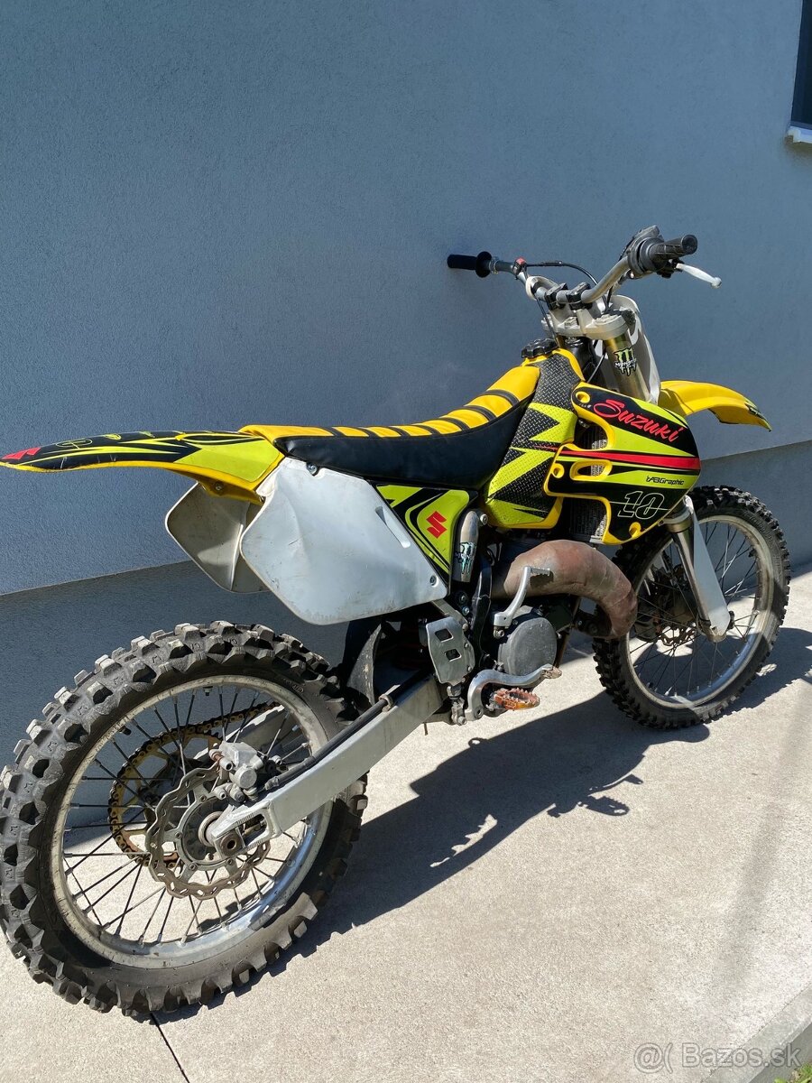 Suzuki RM 125