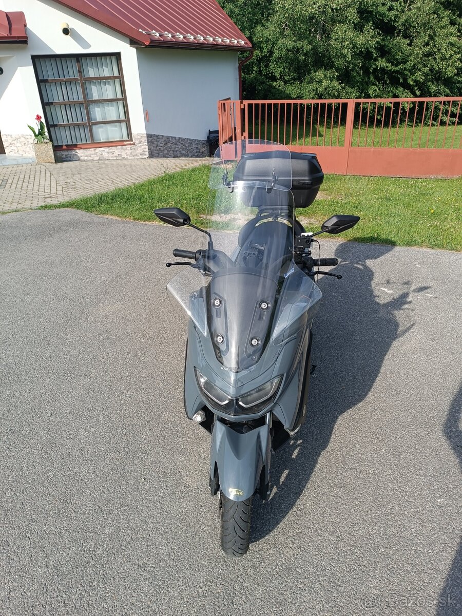 Yamaha nMax 125 - 3