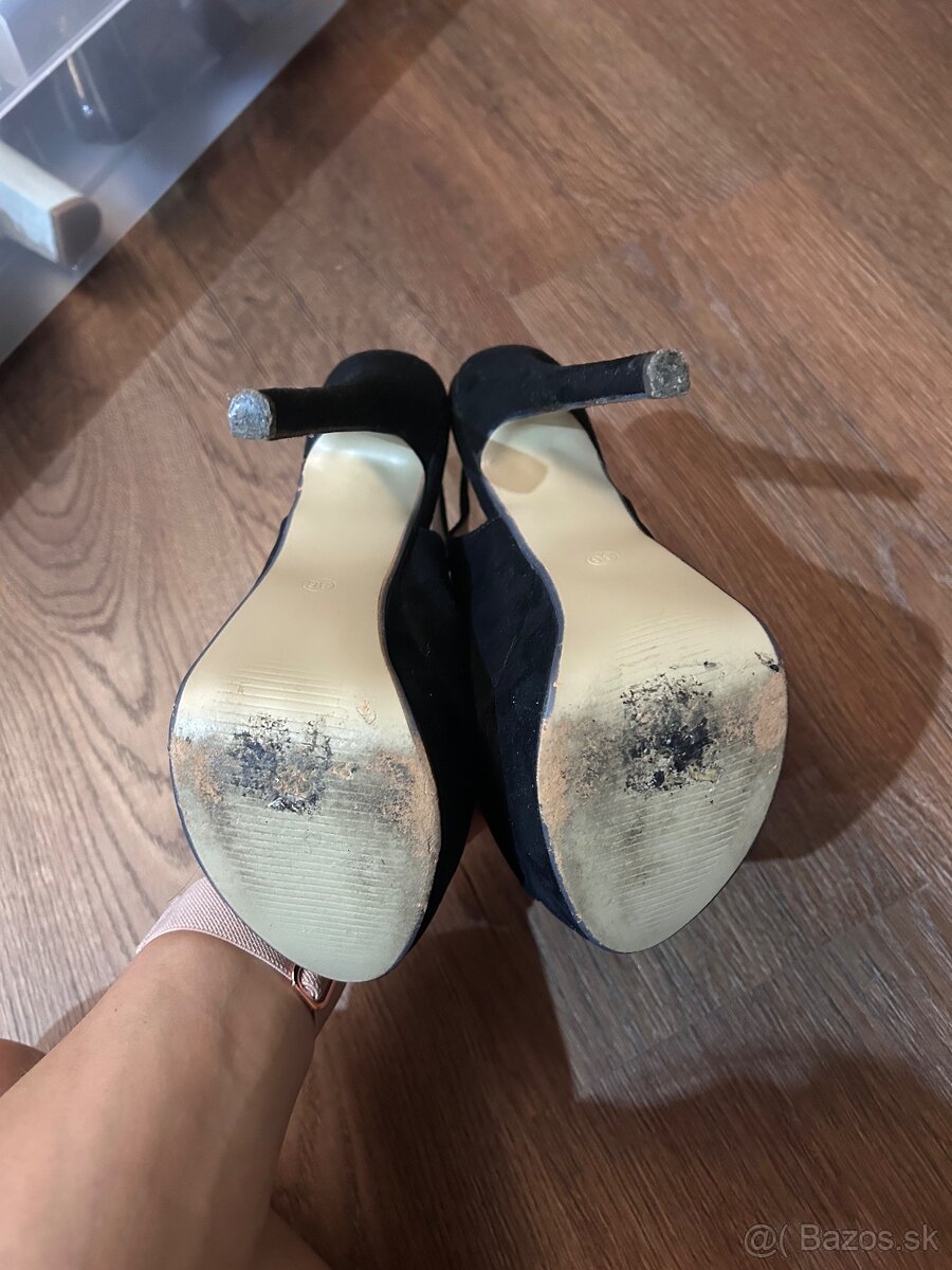 Čierne sandále na platforme - 3