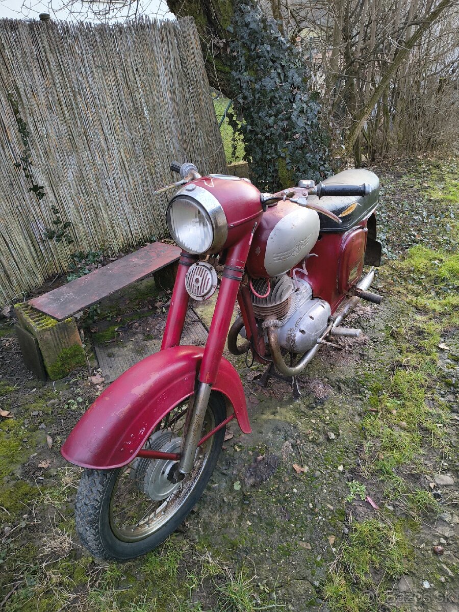 Jawa ČZ 175 356 dá sa prihlásiť - 3