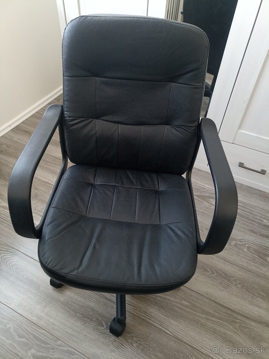 Kancelárska stolička - 3