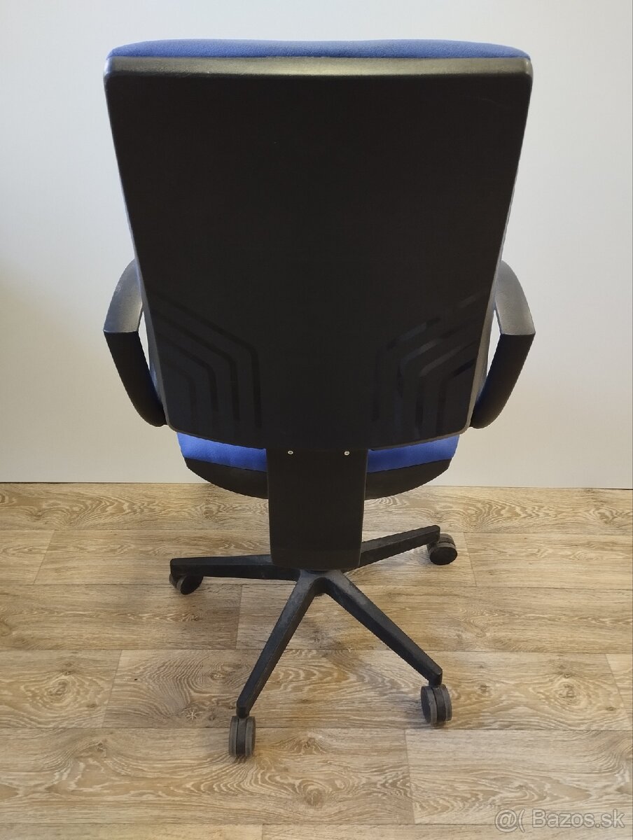 Kancelárska stolička - 3