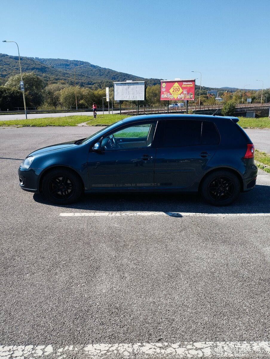 Predám Golf 5 gti - 3