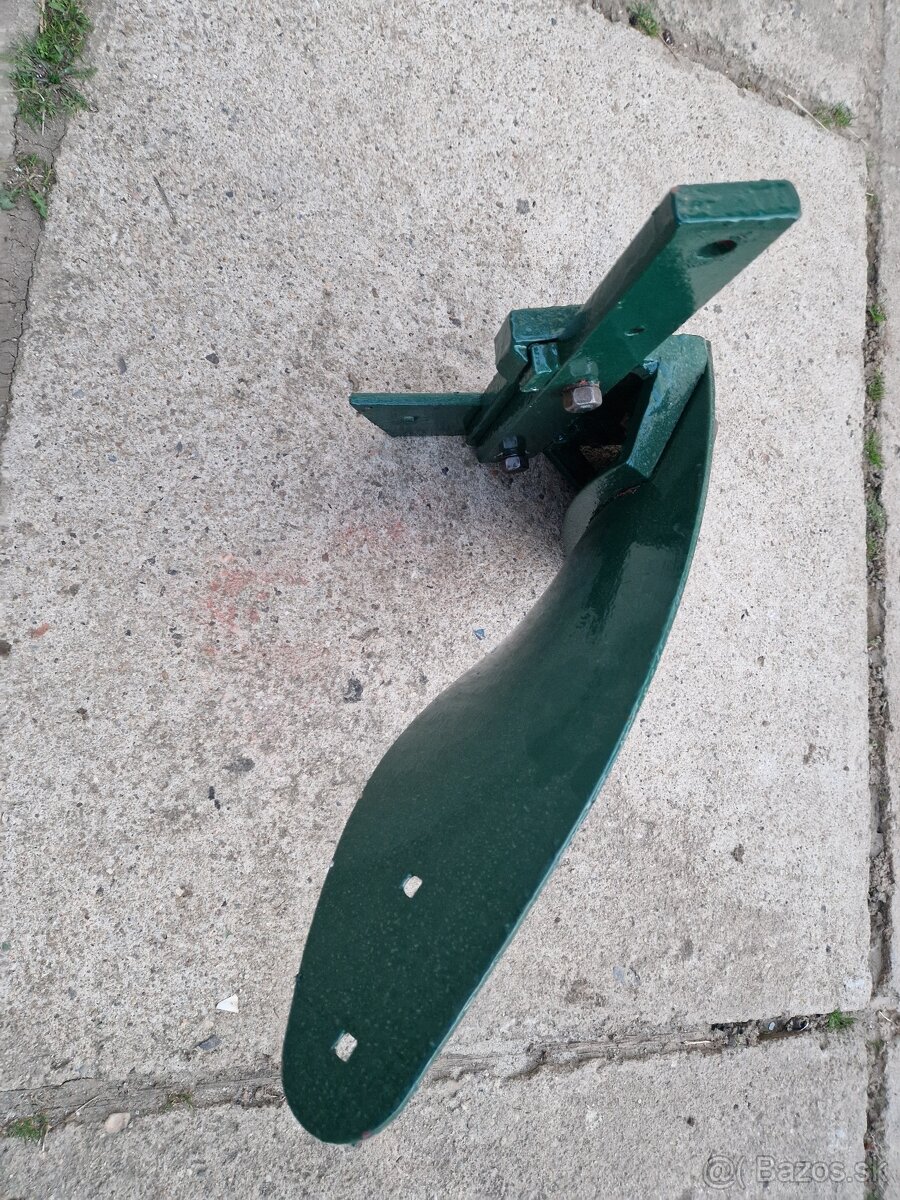 Pluhy na Apo-155 - 3