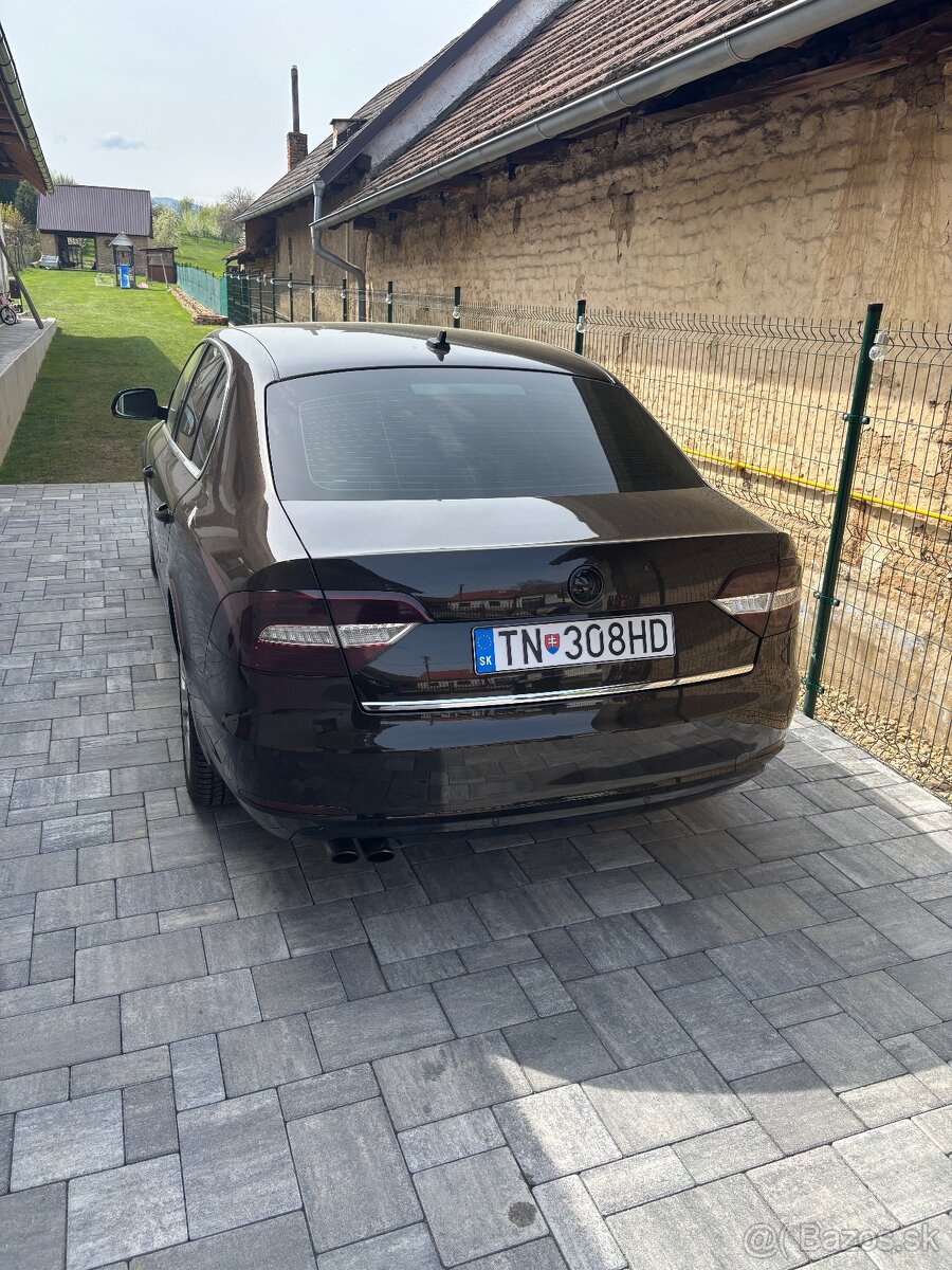 Superb 2.0tdi 125kw DSG - 3