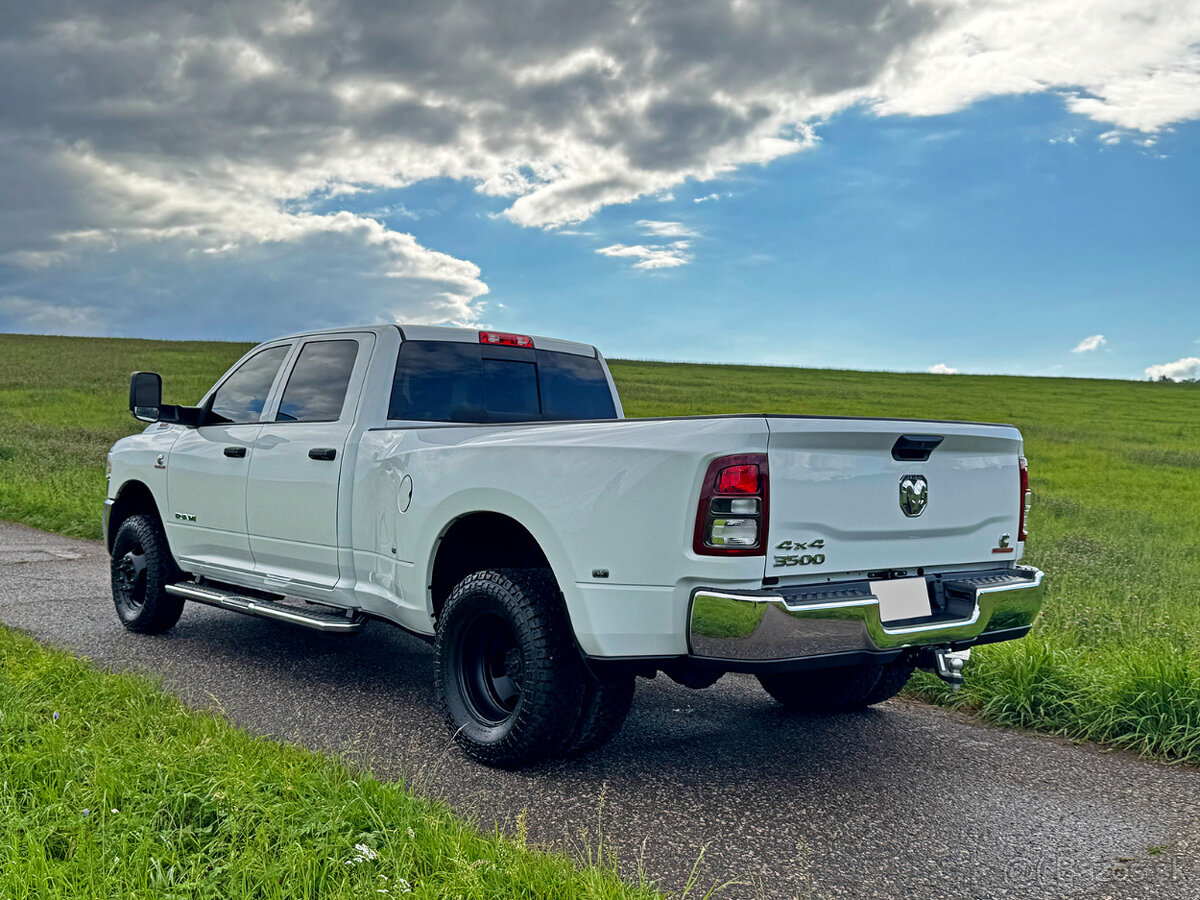 DODGE RAM 3500 6.7 Cummins Diesel HIGH OUTPUT AISIN 4x4 - 3